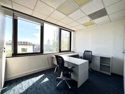 Southpoint (D2), Office #582259831